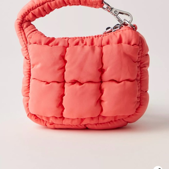 Quilted Micro Pouch - Picture 3 of 5